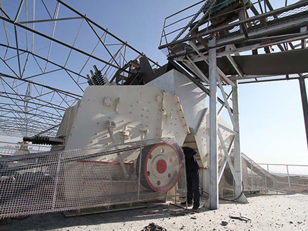 反击式星空平台-星空(中国)
作业现场实拍